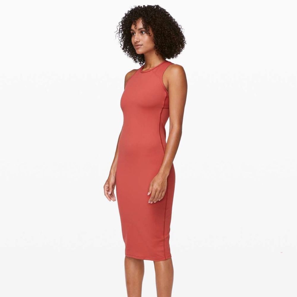 lululemon athletica Pink coral  Bodycon Midi Dress size 4